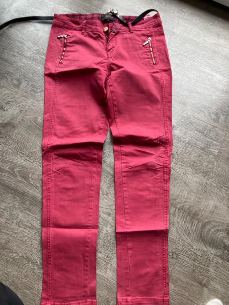 Nohavice, reserved,38