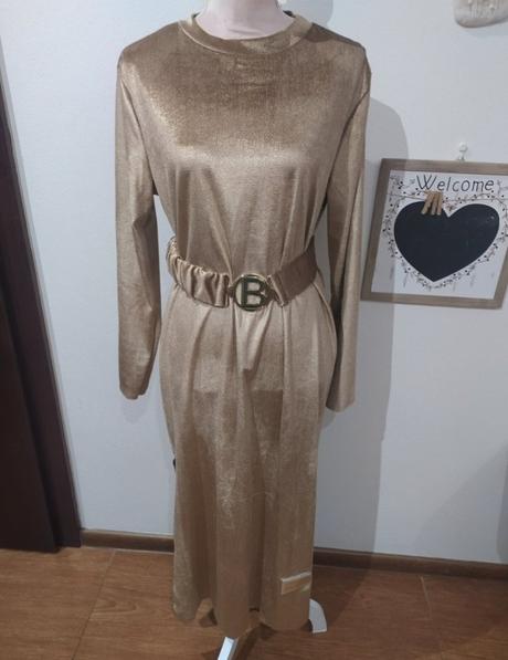 Velurove šaty, l / m / s