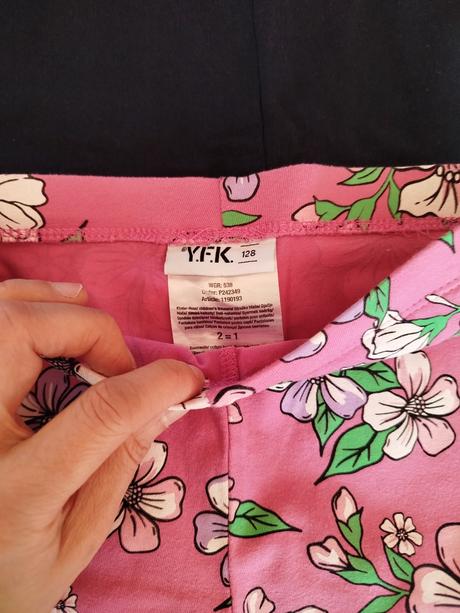 Predám kraťasy č.128, 128