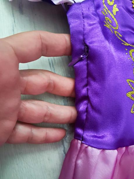 Rapunzel kostým na 2-3 roky,