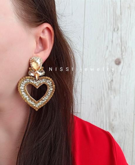 Zlaté náušnice srdcia, 