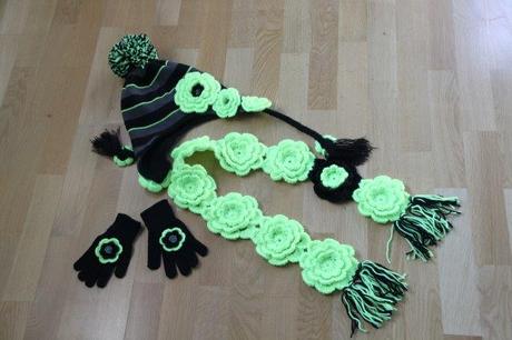 Set čiapočka, šálik a rukavičky, 122