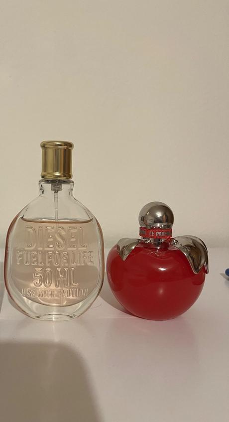 Parfum 2ks,