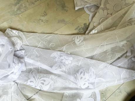 Záclona na prešitie,