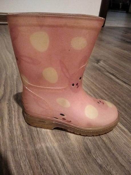 Gumaky zajacikove, 21