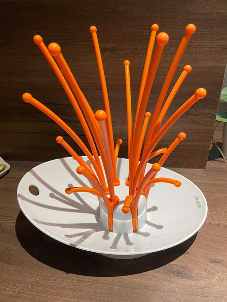 Odkvapavač na fľašky a cumle, jané