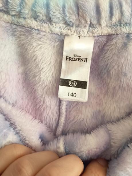 Teplé tepláky, c&a,140