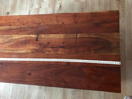 Konferenčný stolík,