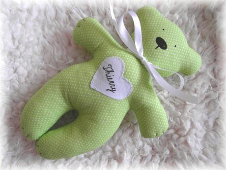 Macko v zelenom šate, 