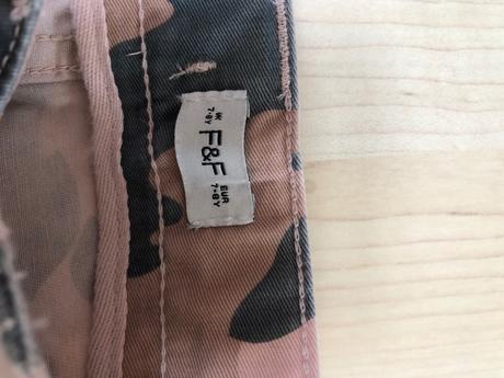 Maskacove nohavice, f&f,128