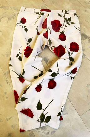 Kvetované strečové 3/4, 140