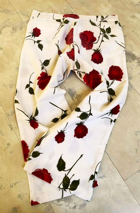 Kvetované strečové 3/4, 140