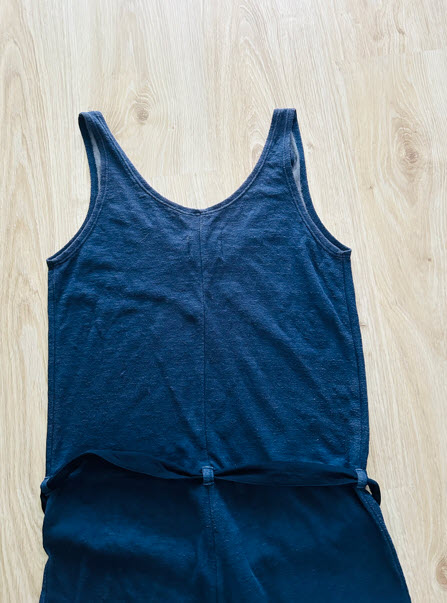 Štýlový overal slovenskej značky lull, pc 75 eur,