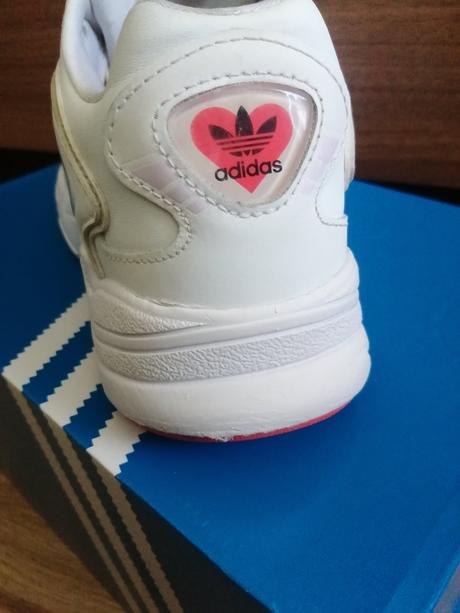 Obuv adidas falcon 2000, adidas,38