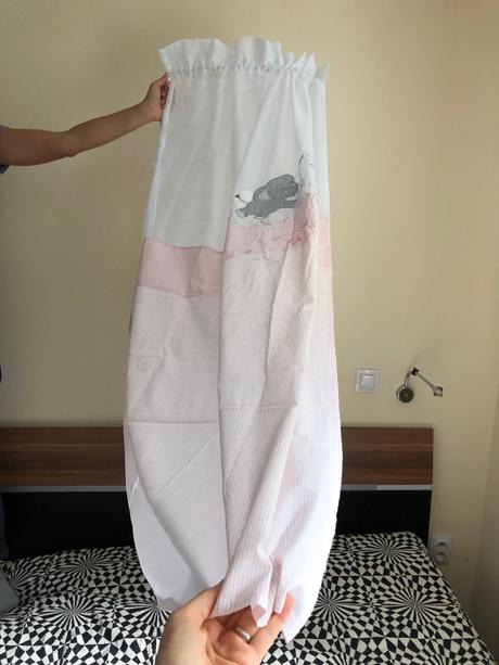 Baldachyn a mantinel do postielky,