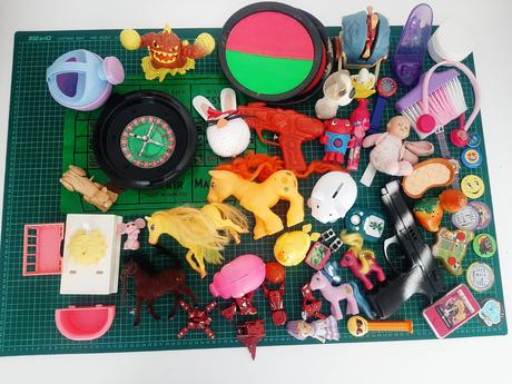 Mix - rôzne hračky.,