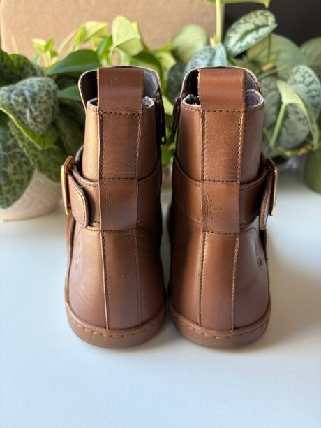 Shapen barefoot členkové čižmy divine brown,veľ.38, 38
