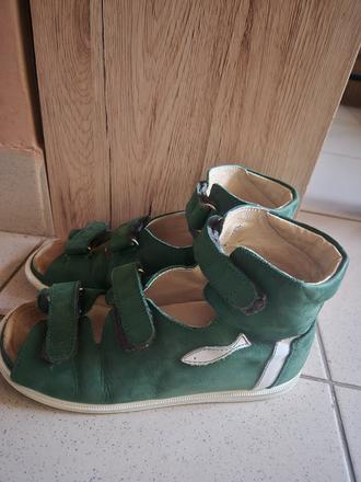 Ortopedické sandále, 38