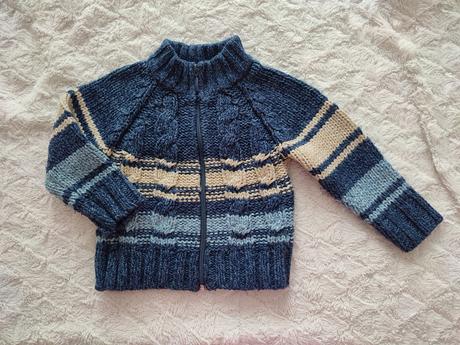 Krásny teplý svetrík 86-92, 86