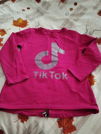 Mikina pre slecnu, 128