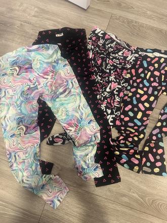 4 kusy leginy nenosene, 152