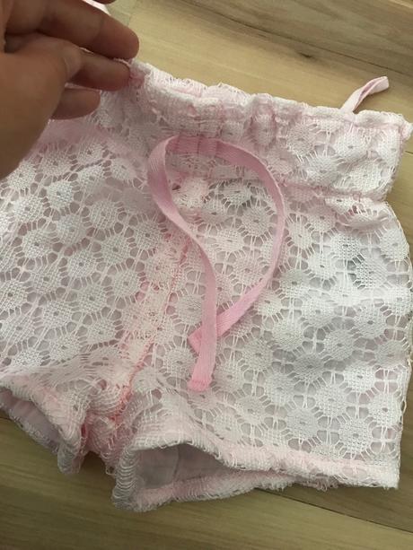 Nadherne cipkovane sortky, kik,80