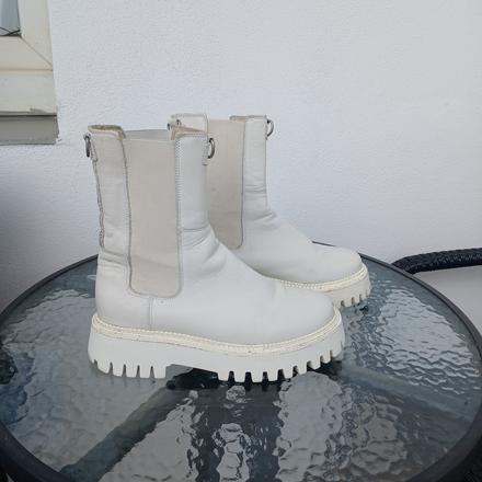 Kožené nazúvacie workery, 39