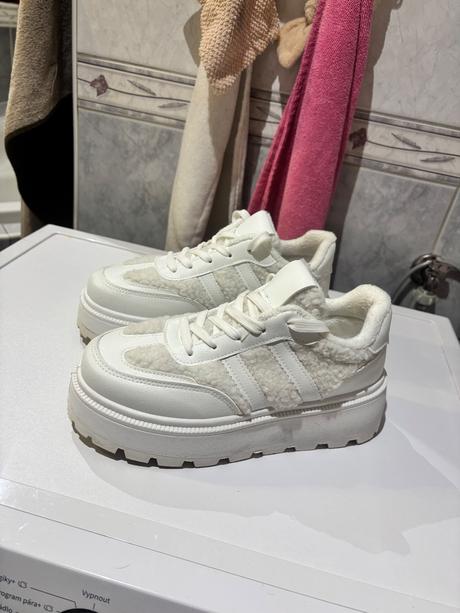 Zateplené tenisky, 38