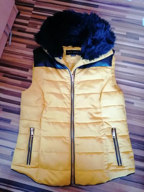 Luxusná vesta, gate,xs