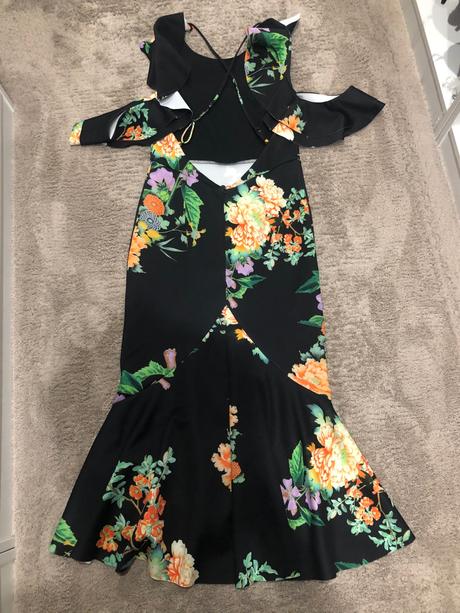 Spolocenske saty, 40