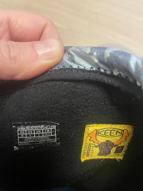 Snehule keen, keen,38