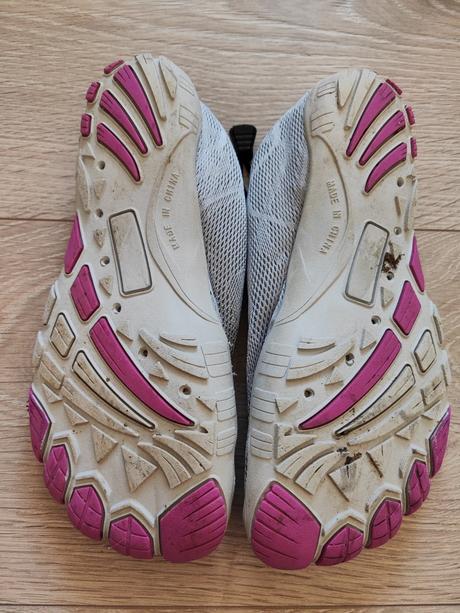 Barefoot tenisky, 34