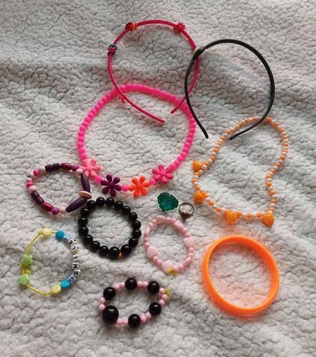 Darujem-balíček pre malú slečnu,