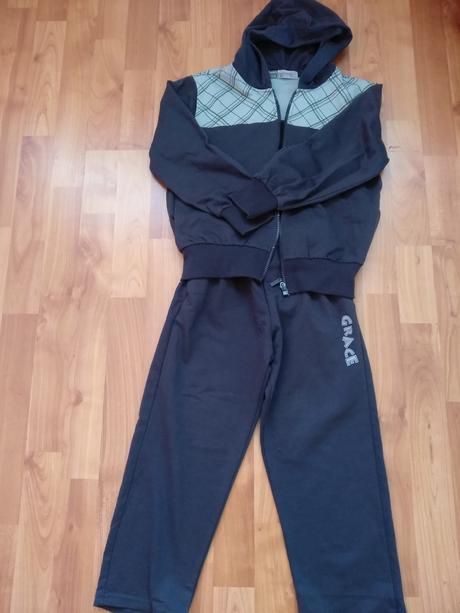 Tepláková súprava, 128