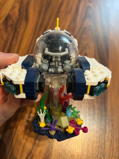 Lego domček,
