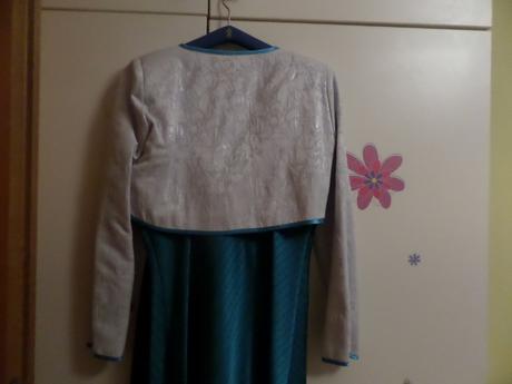 Spoločenské šaty, 40