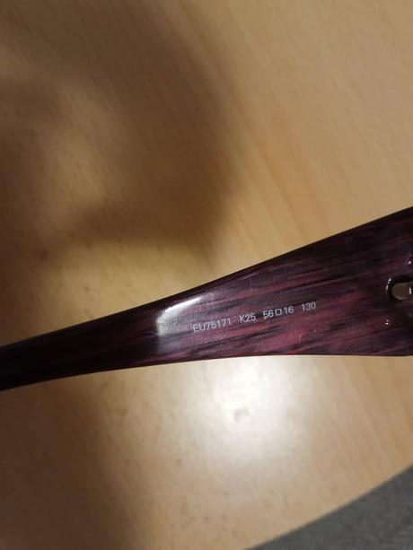 Značkové slnečné okuliare, 