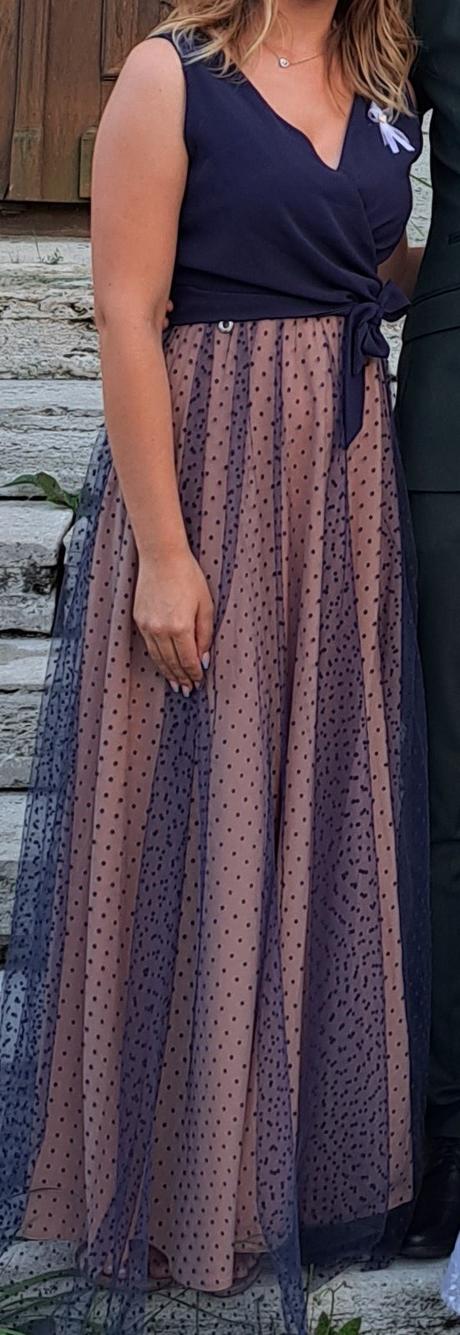 Spoločenské šaty, 40