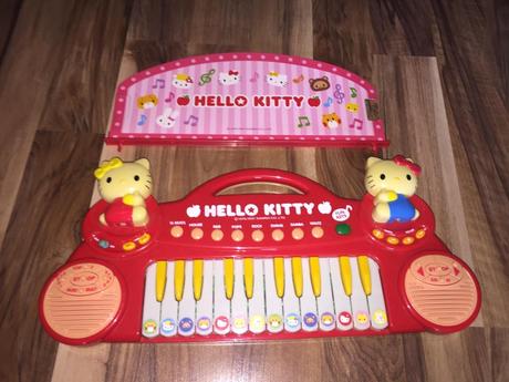 Piano hello kitty, 