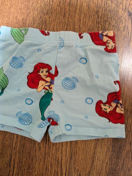 Kraťasy, sinsay,110