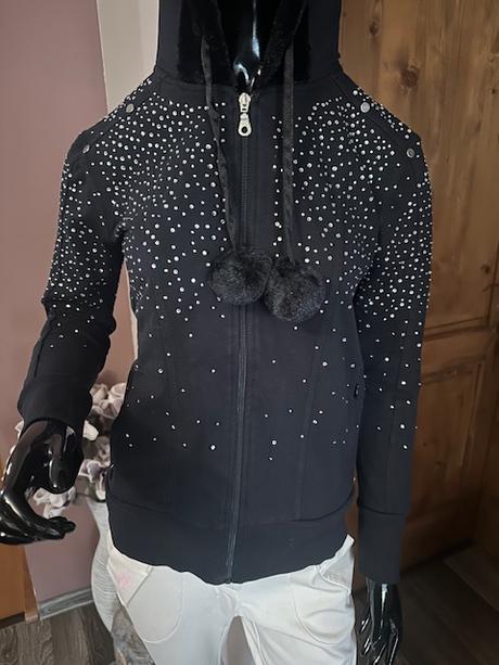 Mikina s kryštálmi a s hodvábnou kapucňou uncs, m