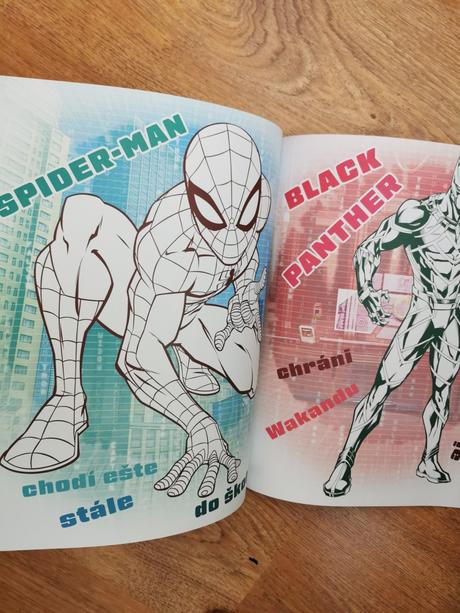 Veľké vymaľovánky so samolepkami, 