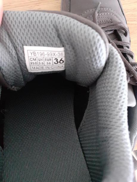 Poltopanky reserved, reserved,36