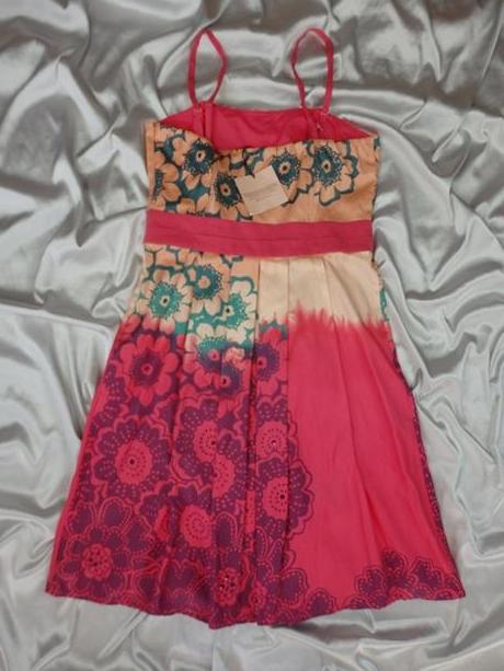 Kvalitné letné šaty, 40