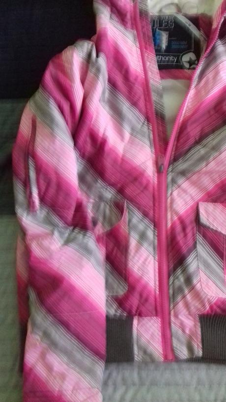 Nie len lyžiarska, authority,m