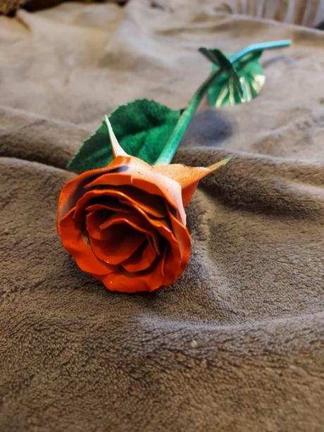 Kované ruže v darčekovej krabičke,