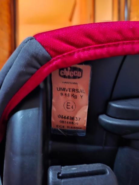 Autosedačka chicco, chicco