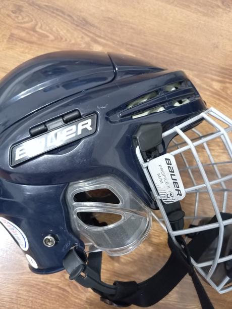 Bauer prilba, bauer,m