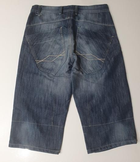 Panské trištvrťáky, 32