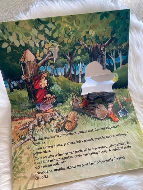 Lišiak a lesník, o červenej čiapočke (pop-up),